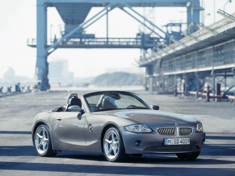  BMW Z4 2001 года  (фото 26 из 38)